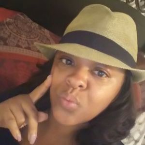 Meet your Posher, Melonie